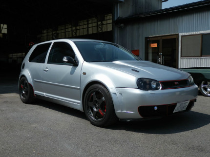 VW　R32